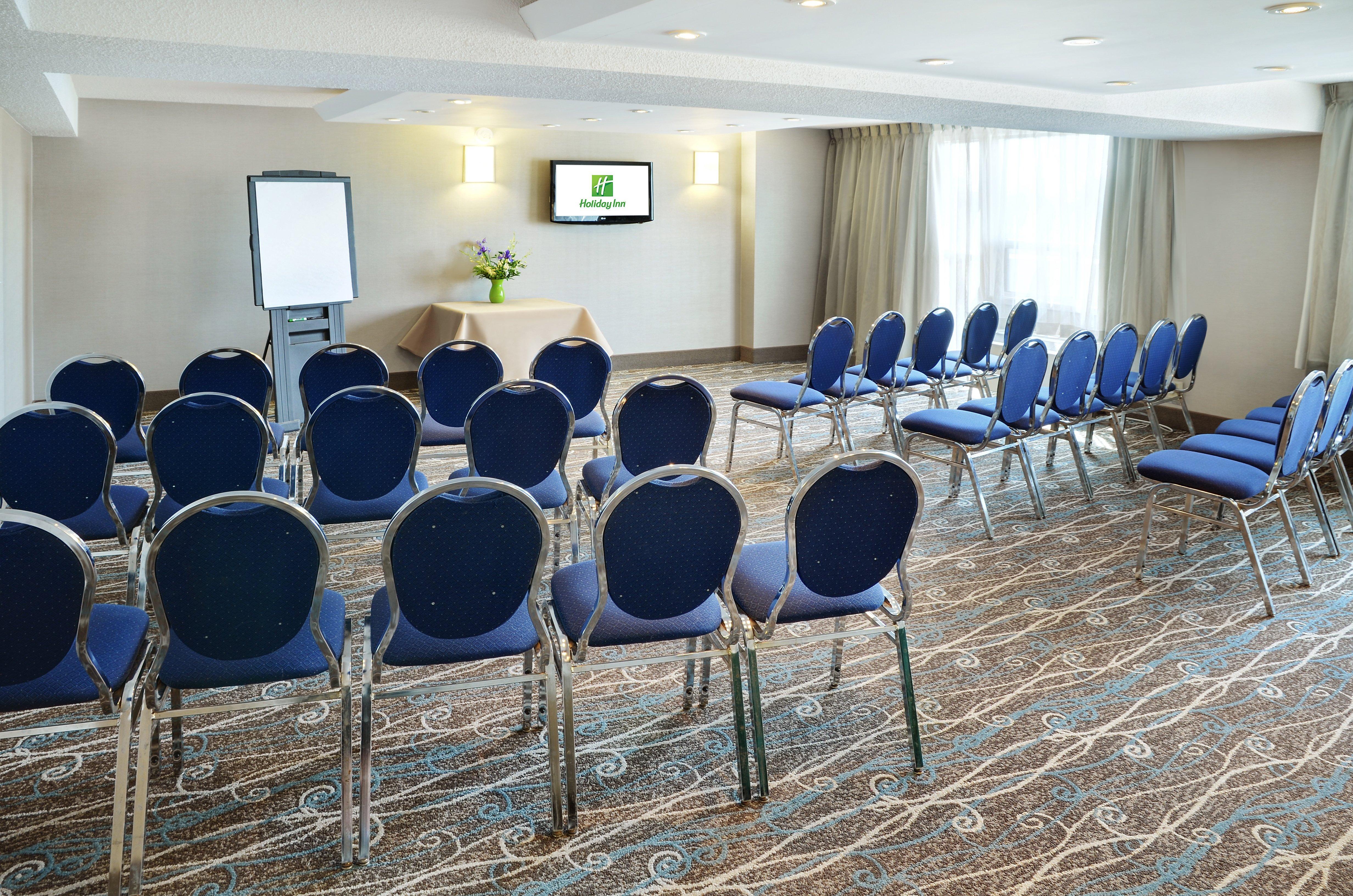 Holiday Inn Hotel & Suites London By Ihg מראה חיצוני תמונה